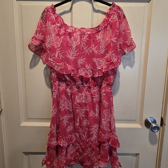 Jessica Simpson Pink Leaf Print Off Shoulder Dress - Picture 4 of 6